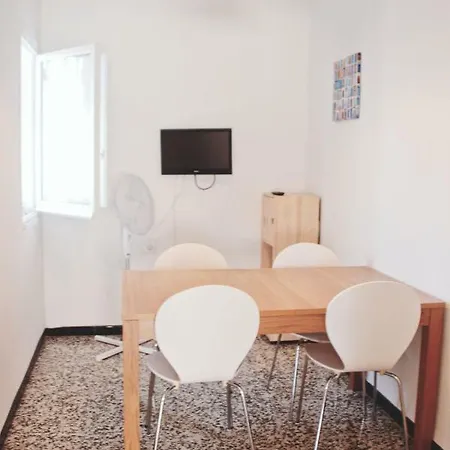 Apartamento Centrio, Teatro Alicante Exterior photo