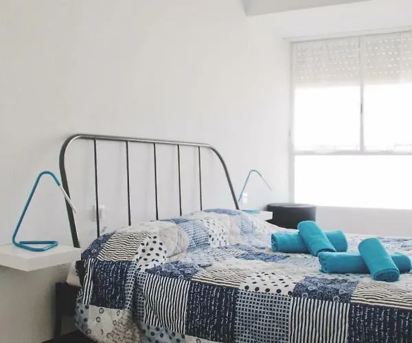Apartamento Centrio, Teatro